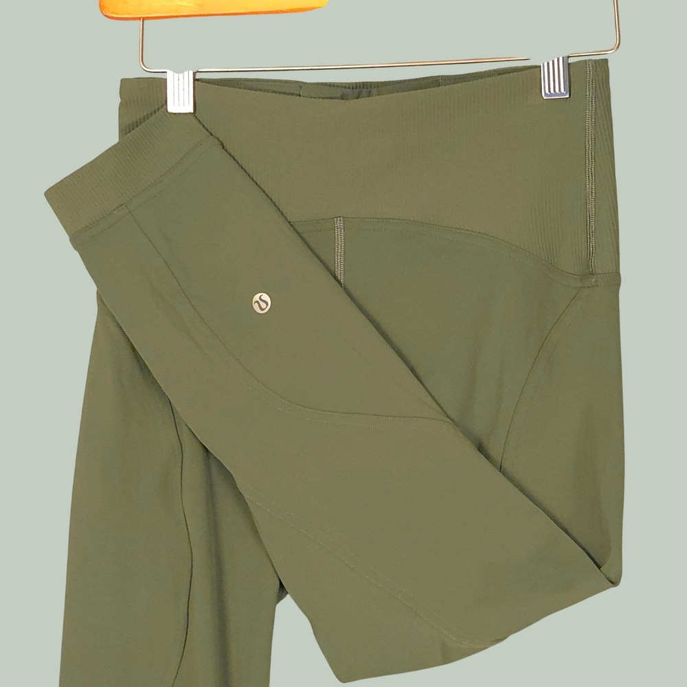 Lululemon‎ Womens 6 Train Free High Rise Crop 23" Leggings Algae Green W6BB4S